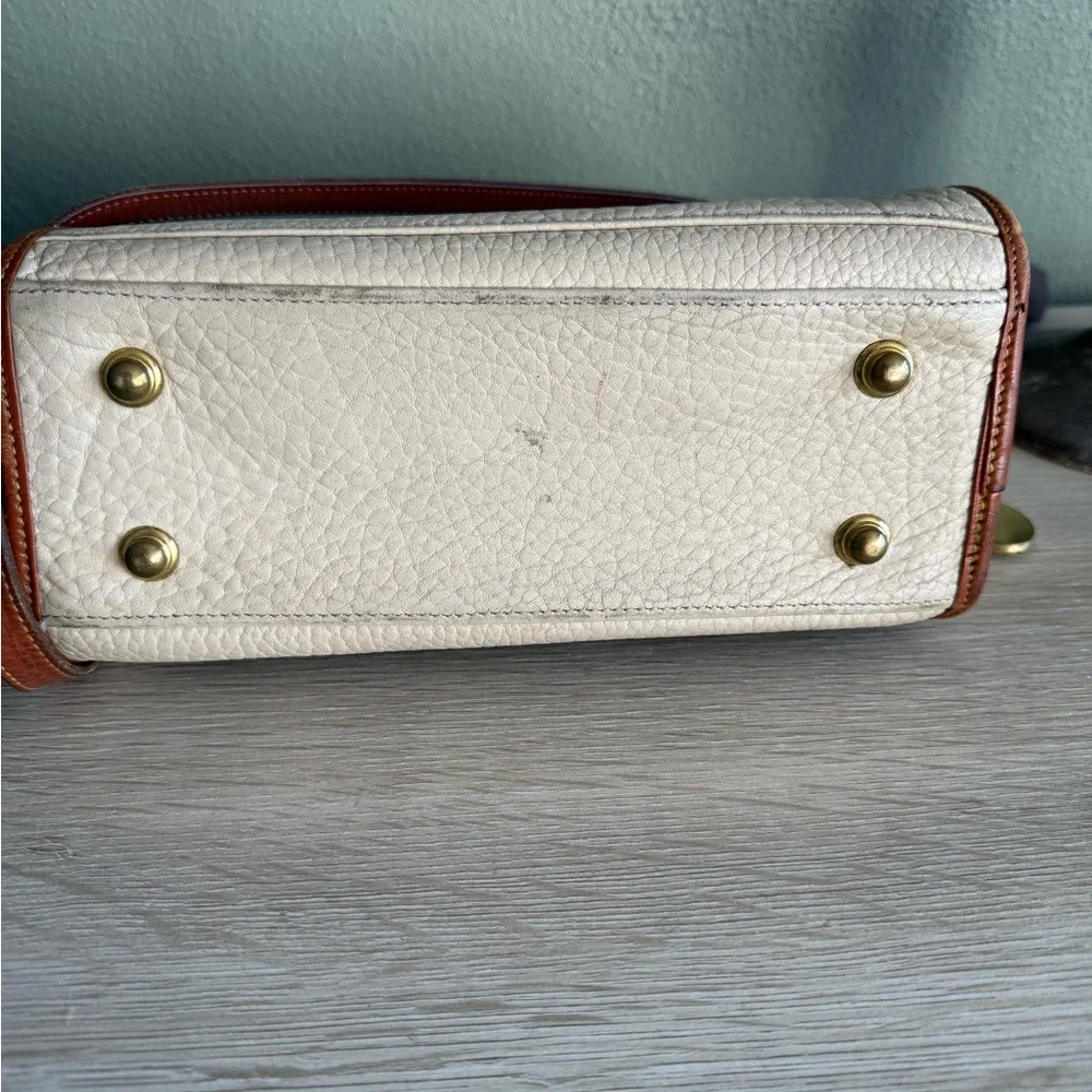 Dooney & Bourke Vintage Handbag - Picture 6 of 6